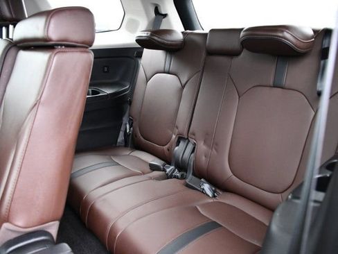 Used 2024 Honda Pilot Elite image 17