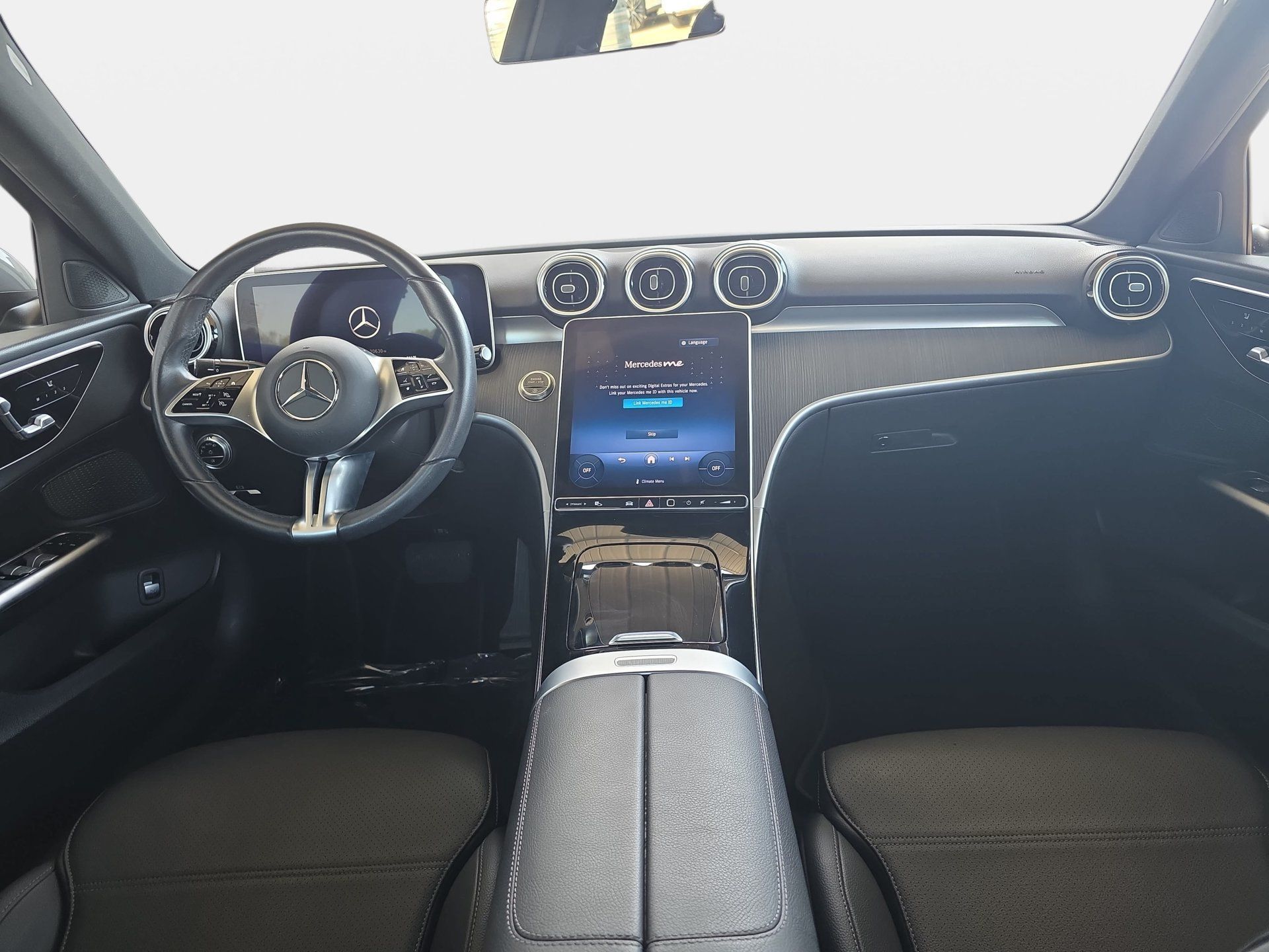 Certified 2024 Mercedes-Benz C 300 Sedan image 9