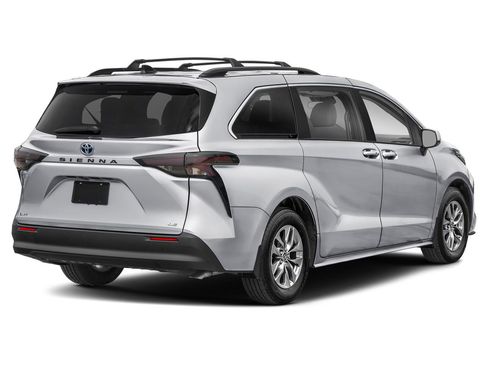 New 2025 Toyota Sienna LE image 24