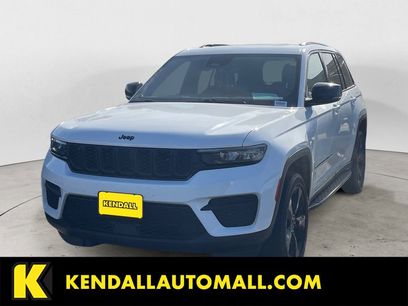 Used 2024 Jeep Grand Cherokee Altitude