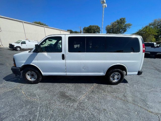 Used 2017 Chevrolet Express 2500 LS RWD image 2