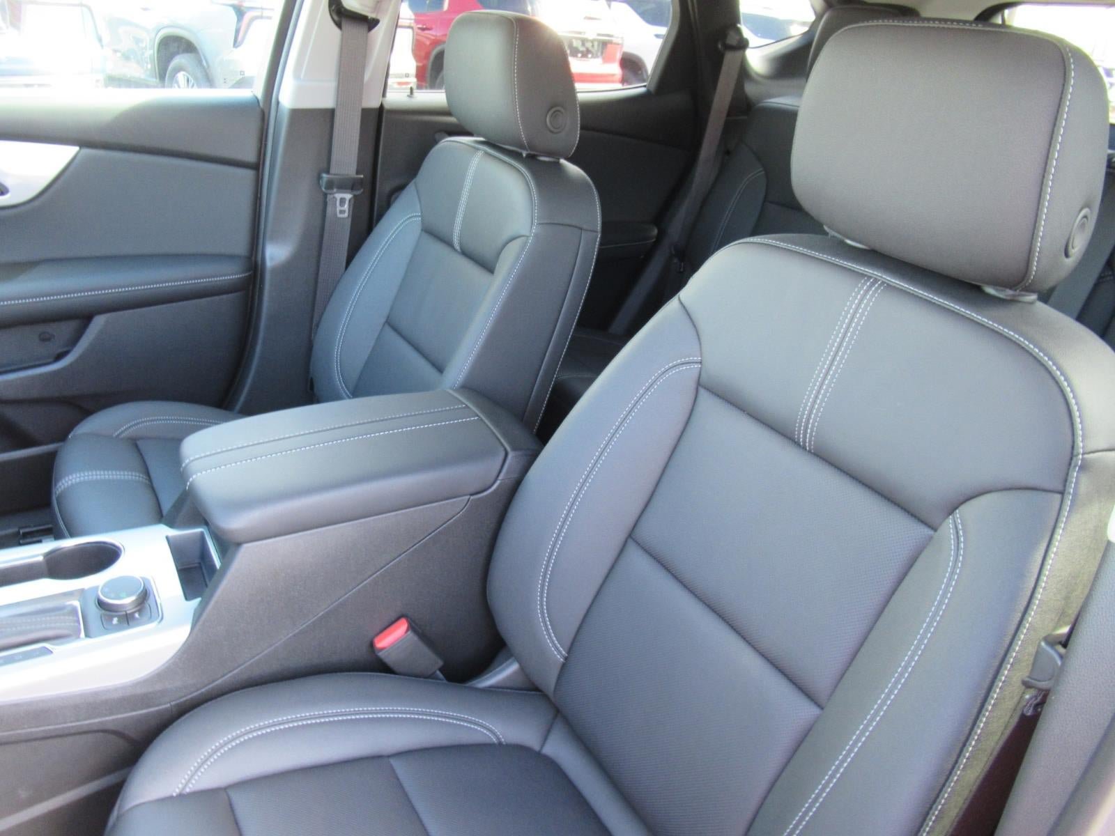 New 2026 Chevrolet Blazer LT w/ Sound & Technology Package FWD image 19