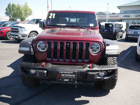 Used 2021 Jeep Gladiator Rubicon w/ Uconnect 4C Nav & Sound Group AWD/4WD image 3