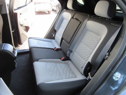 Used 2021 Chevrolet Equinox LS w/ LPO, Floor Liner Package FWD image 22