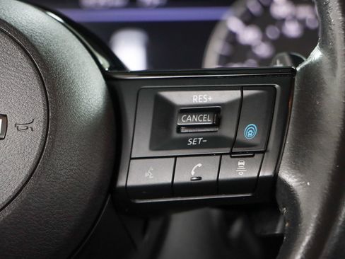 Used 2022 Nissan Rogue SL FWD image 14