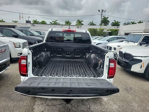 Used 2024 GMC Canyon Elevation w/ Convenience Package RWD image 12