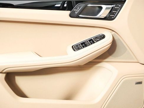 New 2026 Porsche Macan S AWD/4WD image 6