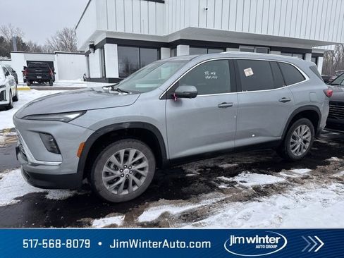 Used 2025 Buick Enclave Preferred image 6