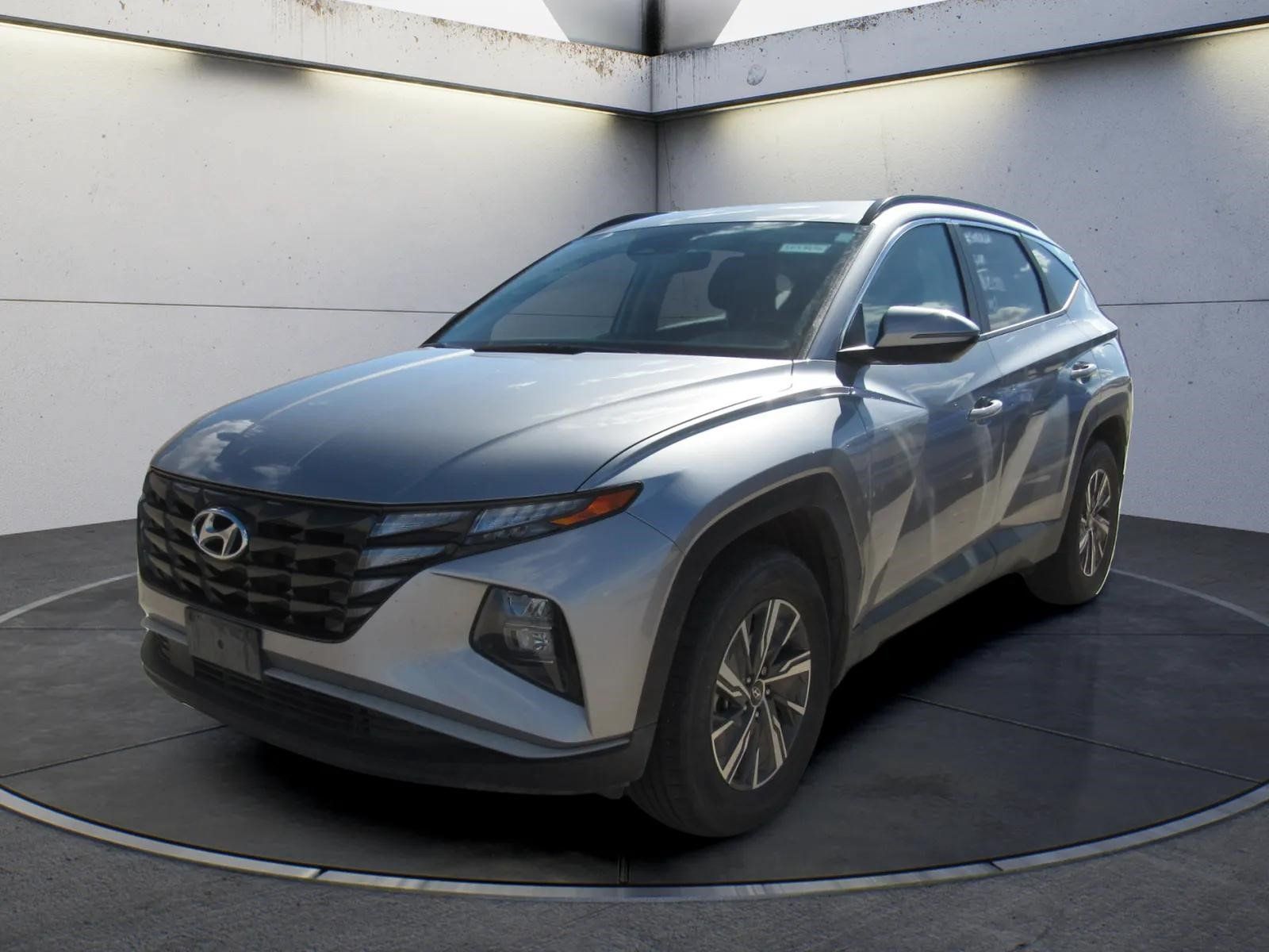 Used 2023 Hyundai Tucson Blue AWD/4WD image 1