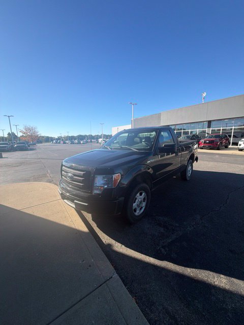 Used 2014 Ford F150 STX AWD/4WD image 3