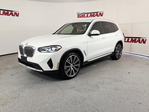 Used 2023 BMW X3 sDrive30i w/ Convenience Package RWD image 3