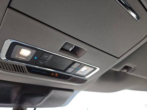 Used 2021 Ford F150 Lariat w/ Max Trailer Tow Package image 29