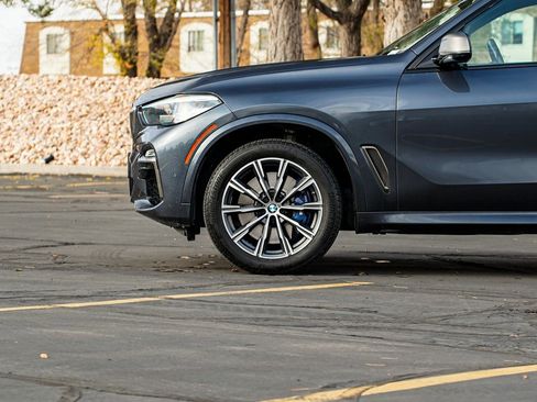 Used 2020 BMW X5 M50i w/ Premium Package image 8