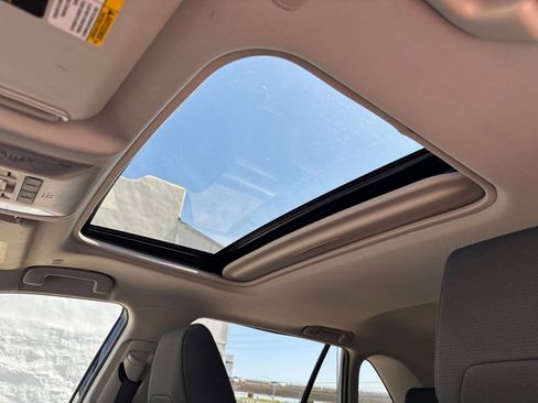 Used 2024 Toyota RAV4 XLE w/ Convenience Package FWD image 30