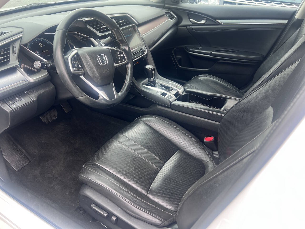 Used 2017 Honda Civic EX-L image 7