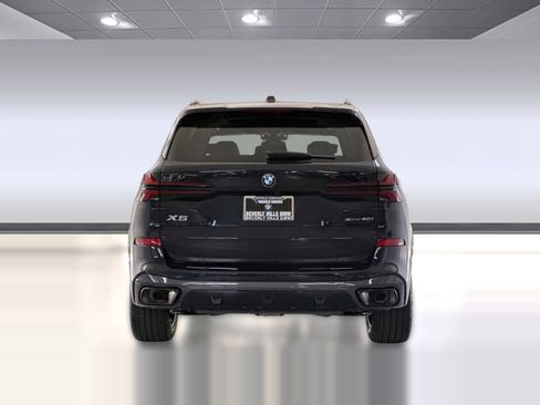 Used 2026 BMW X5 xDrive40i w/ M Sport Package image 9