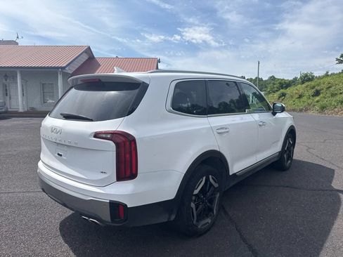 Used 2025 Kia Telluride S AWD/4WD image 10