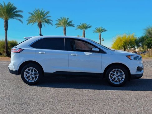 Certified 2023 Ford Edge SEL image 7