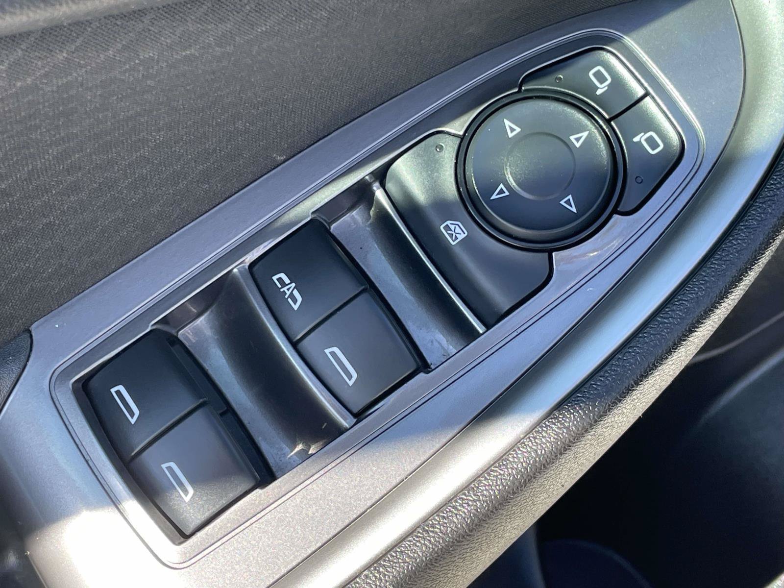 Used 2025 Chevrolet Malibu LT FWD image 16