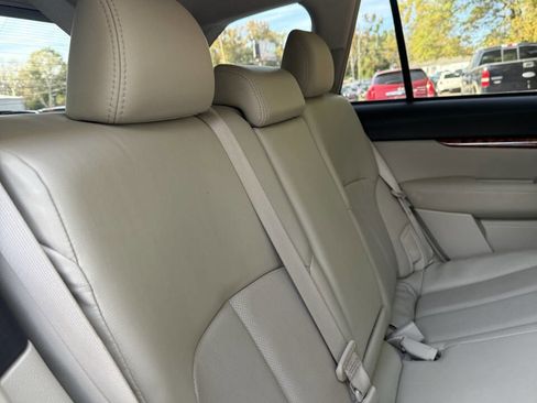 Used 2011 Subaru Outback 2.5i Limited w/ PWR Moonroof Pkg image 24