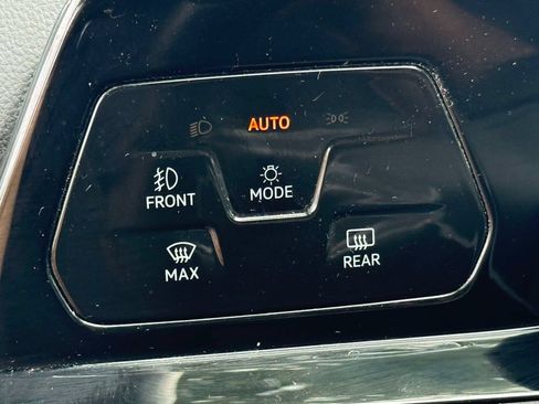 Used 2022 Volkswagen GTI S FWD image 27