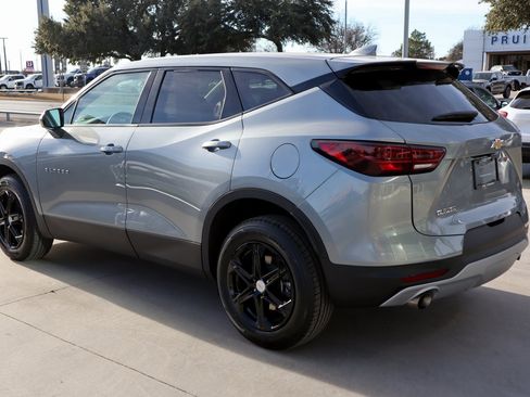 Used 2025 Chevrolet Blazer LT image 8