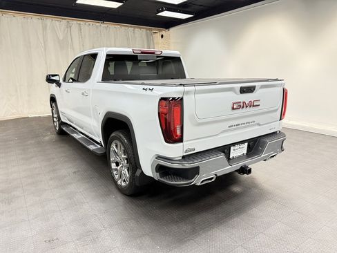 New 2026 GMC Sierra 1500 SLT w/ SLT Premium Package image 3