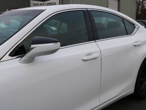 Used 2022 Lexus ES 350 F Sport w/ Accessory Package image 5