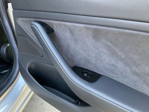 Used 2017 Tesla Model 3 Long Range image 54