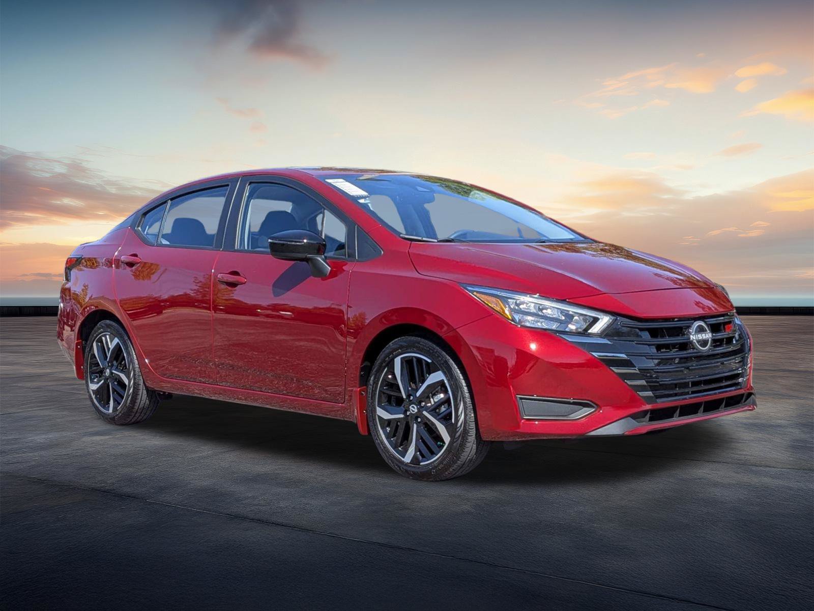 Certified 2025 Nissan Versa SR w/ Trunk Package FWD image 1