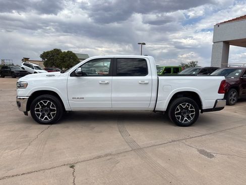 Certified 2025 RAM 1500 Laramie AWD/4WD image 7