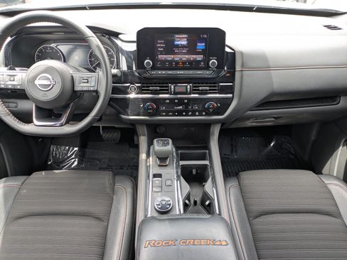 Used 2024 Nissan Pathfinder Rock Creek AWD/4WD image 13