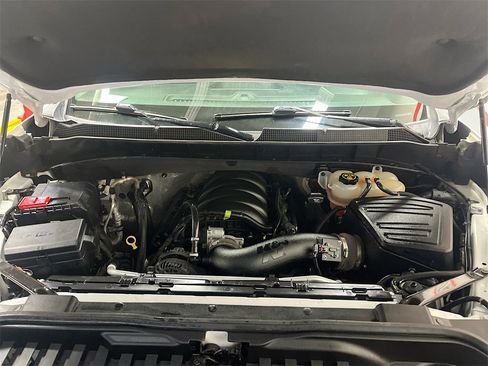 Used 2020 Chevrolet Silverado 1500 LT Trail Boss image 30