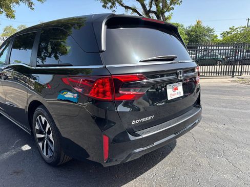 Used 2025 Honda Odyssey EX-L image 34