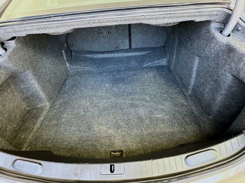 Used 2019 Chevrolet Impala Premier FWD image 27