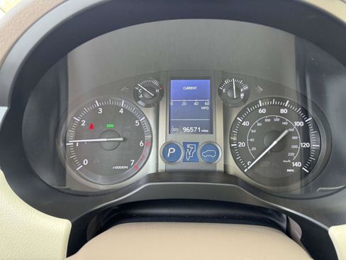 Used 2019 Lexus GX 460 Premium w/ Premium Package image 33