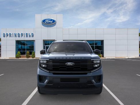 New 2026 Ford Expedition Max Platinum w/ Stealth Performance Package AWD/4WD image 6