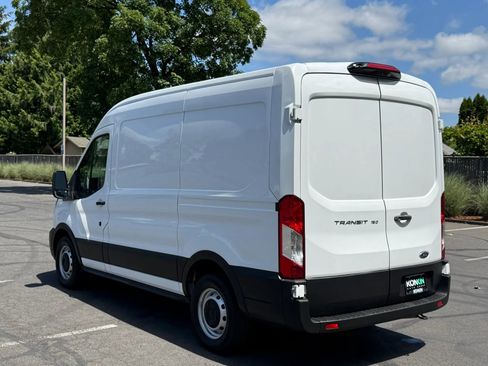 Used 2023 Ford Transit 150 Medium Roof RWD image 3