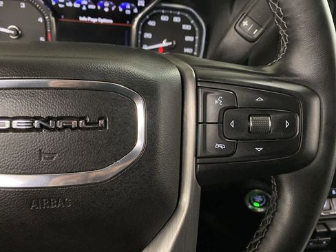 Used 2023 GMC Sierra 3500 Denali image 21