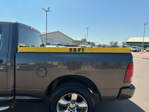 Used 2018 RAM 1500 Express w/ Express Value Package AWD/4WD image 41
