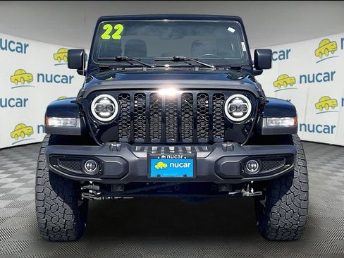 Used 2022 Jeep Gladiator Sport AWD/4WD image 2