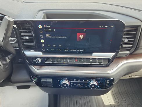 Used 2022 GMC Sierra 1500 SLT w/ Max Trailering Package image 19