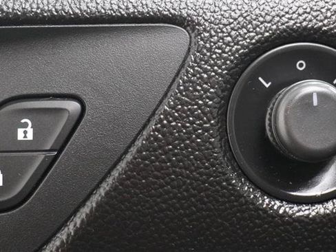 Used 2017 Chevrolet Cruze LT w/ Convenience Package FWD image 28