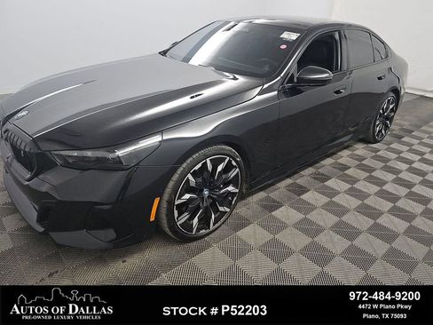 Used 2024 BMW i5 eDrive40i w/ Executive Package RWD image 1