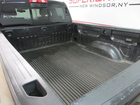 Used 2018 GMC Sierra 1500 SLT w/ SLT Premium Package image 21