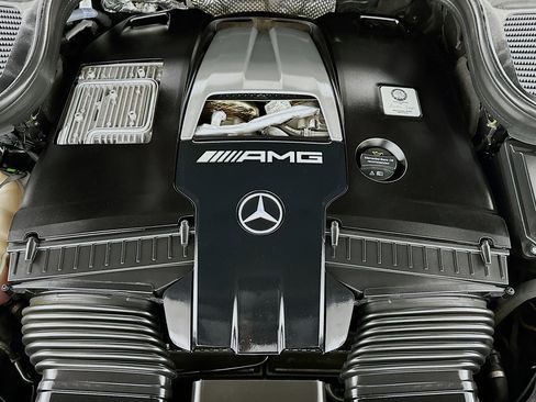 Used 2021 Mercedes-Benz GLS 63 AMG GLS 63 AMG Night 4MATIC 3-ROW image 34