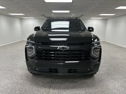 New 2026 Chevrolet Suburban RST w/ Comfort Package AWD/4WD image 3