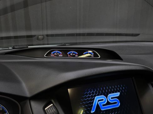 Used 2017 Ford Focus RS AWD/4WD image 25
