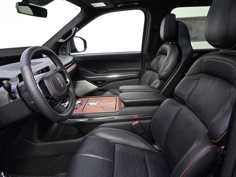 New 2026 Lincoln Navigator Black Label AWD/4WD image 12