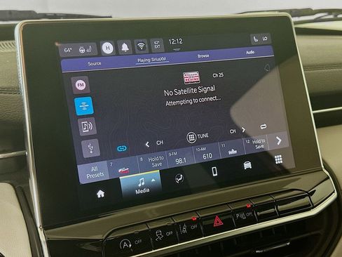 Certified 2025 Jeep Compass Limited AWD/4WD image 23
